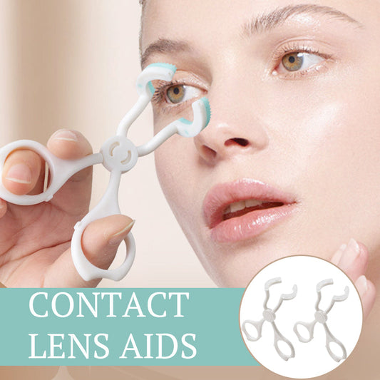 A Magical Tool To Help You Wear Your Contact Lenses